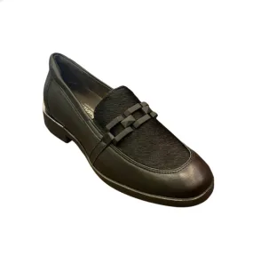 83502 Gaby Black Loafer