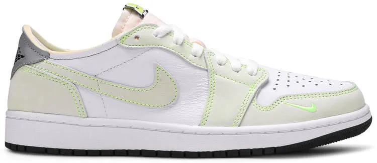 Air Jordan 1 Low OG "GHOST GREEN"