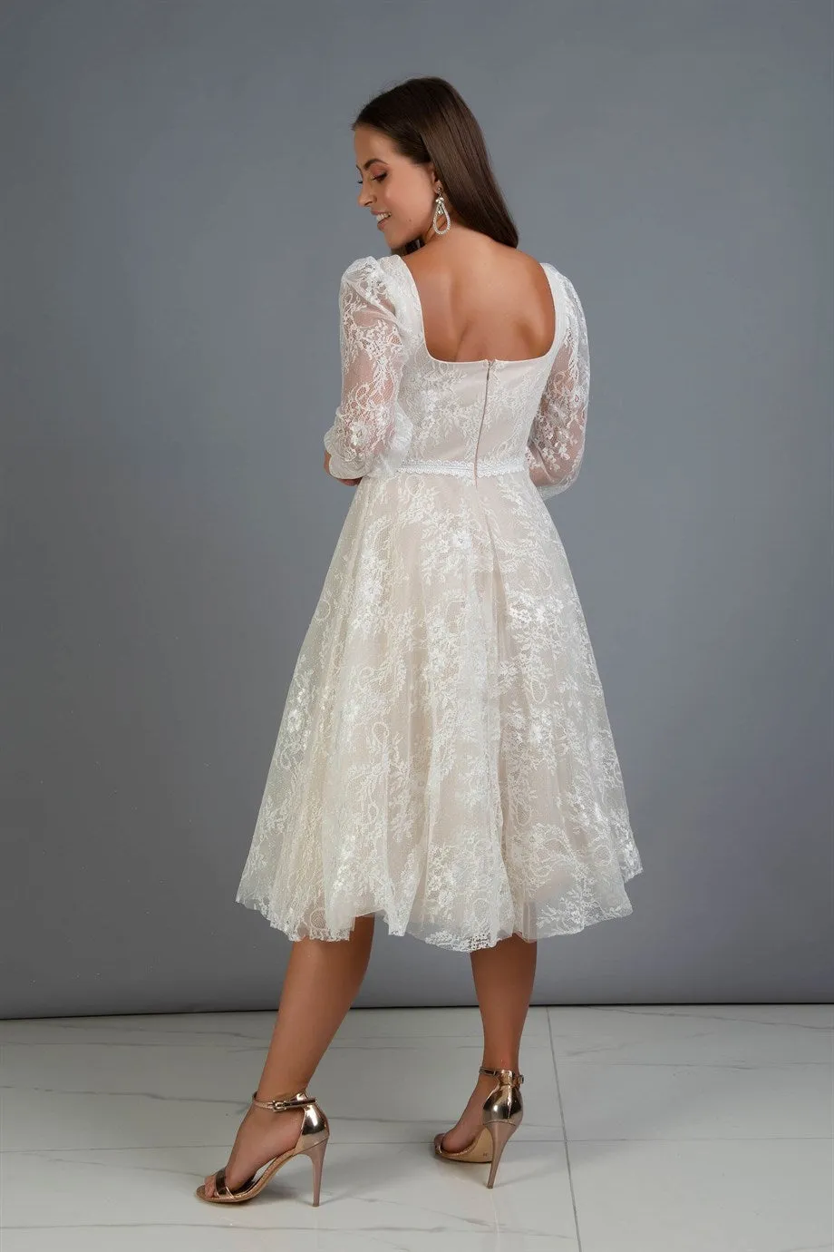 Angelino Ecru Lace Square Collar Engagement Dress