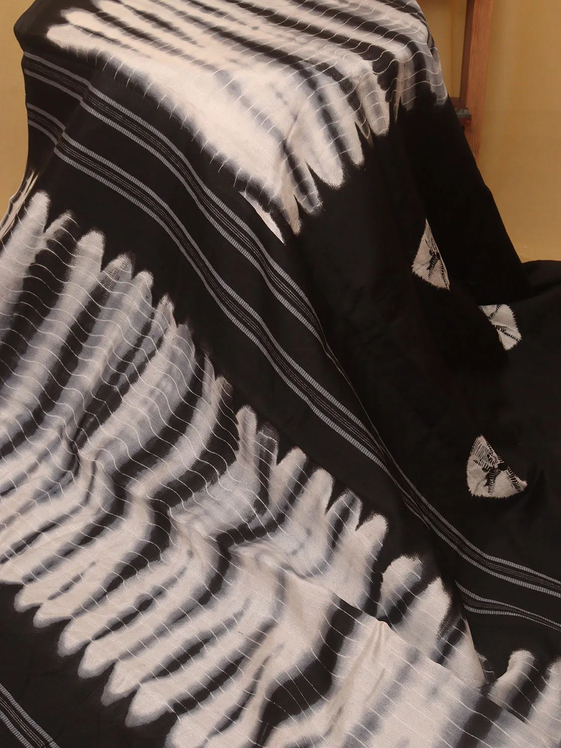 Black And White Shibori Print Semi Tussar Silk Saree