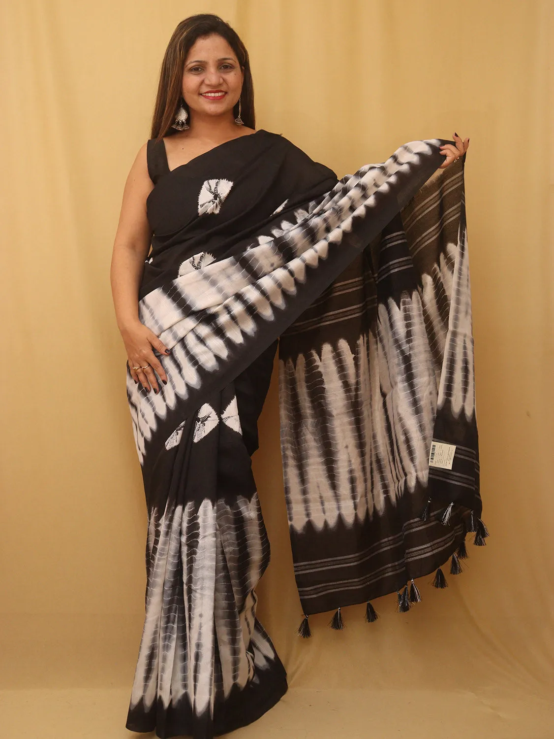 Black And White Shibori Print Semi Tussar Silk Saree