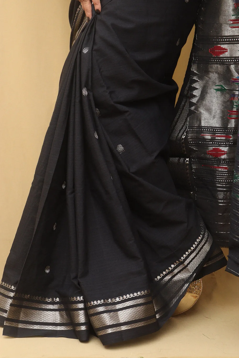 Black Paithani Handloom Pure Cotton Saree