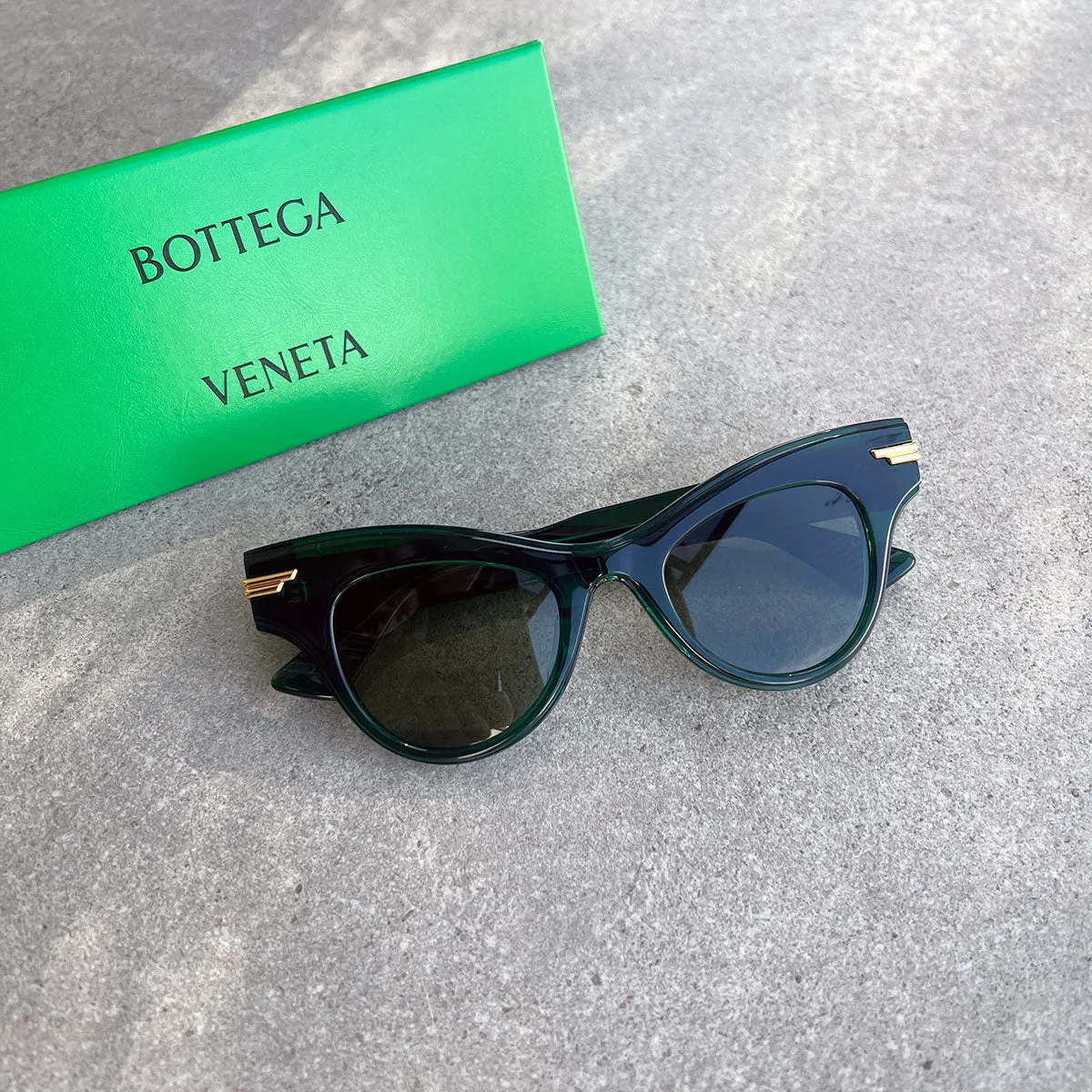 BV 1004S Sunglasses, Green (G)