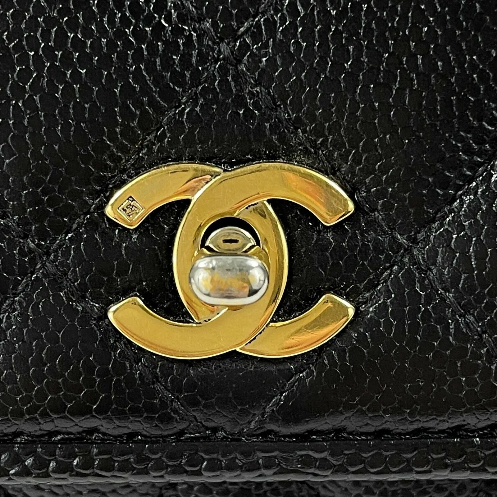 CHANEL - Vintage Large Quilted CC Caviar Kelly Flap Bag - Top Handle