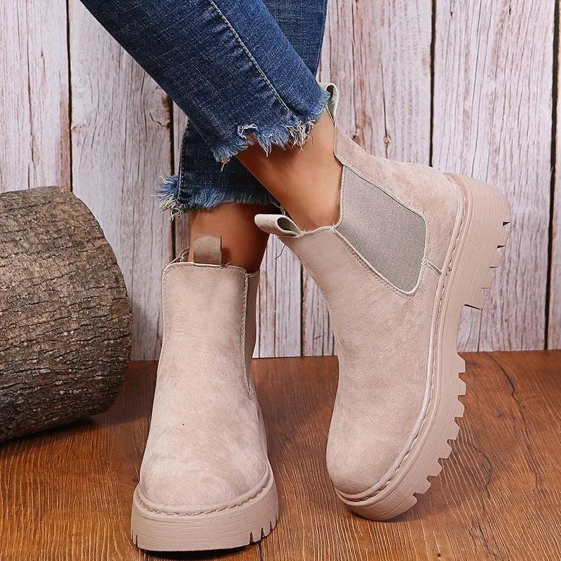 EFFORTLESS ELEGANCE SQUARE HEEL ANKLE BOOTS