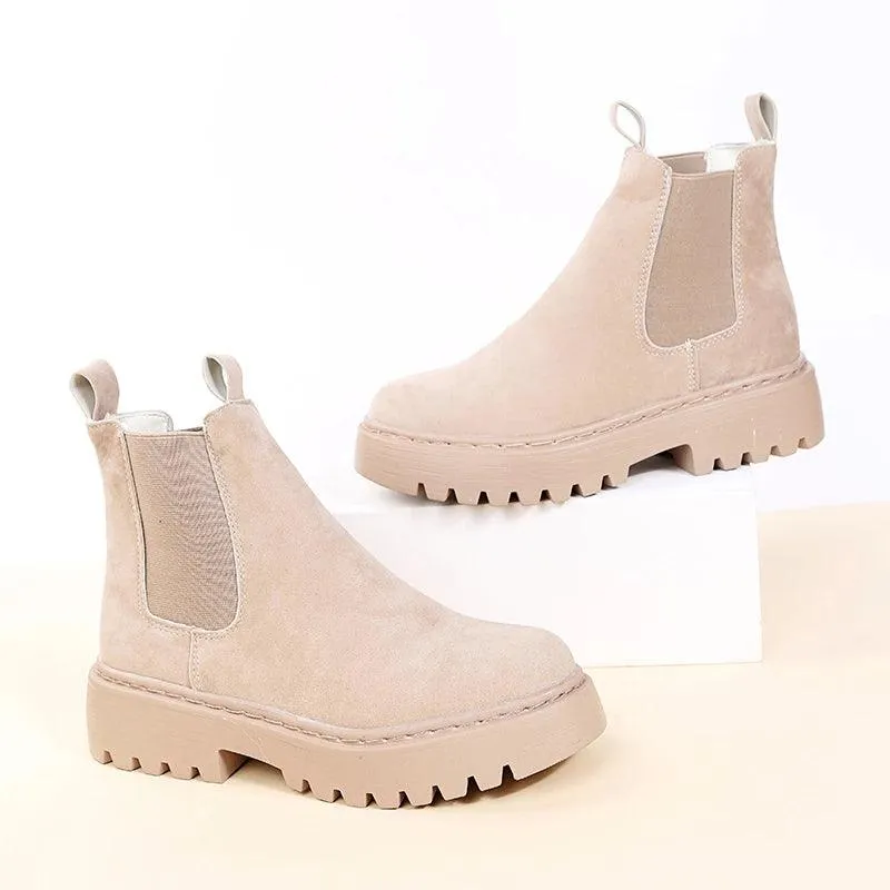 EFFORTLESS ELEGANCE SQUARE HEEL ANKLE BOOTS