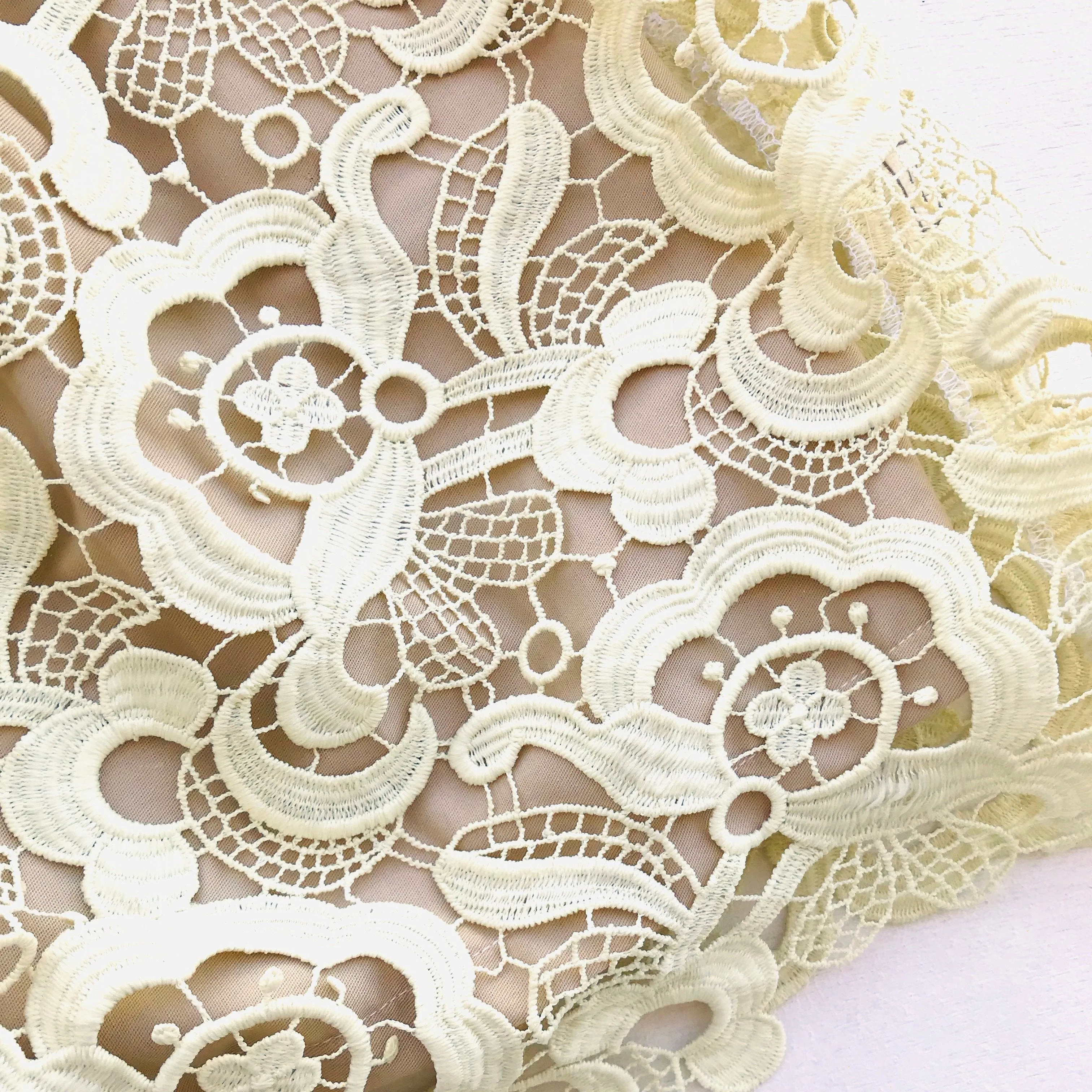 Iris Dress in Pale Yellow Lace