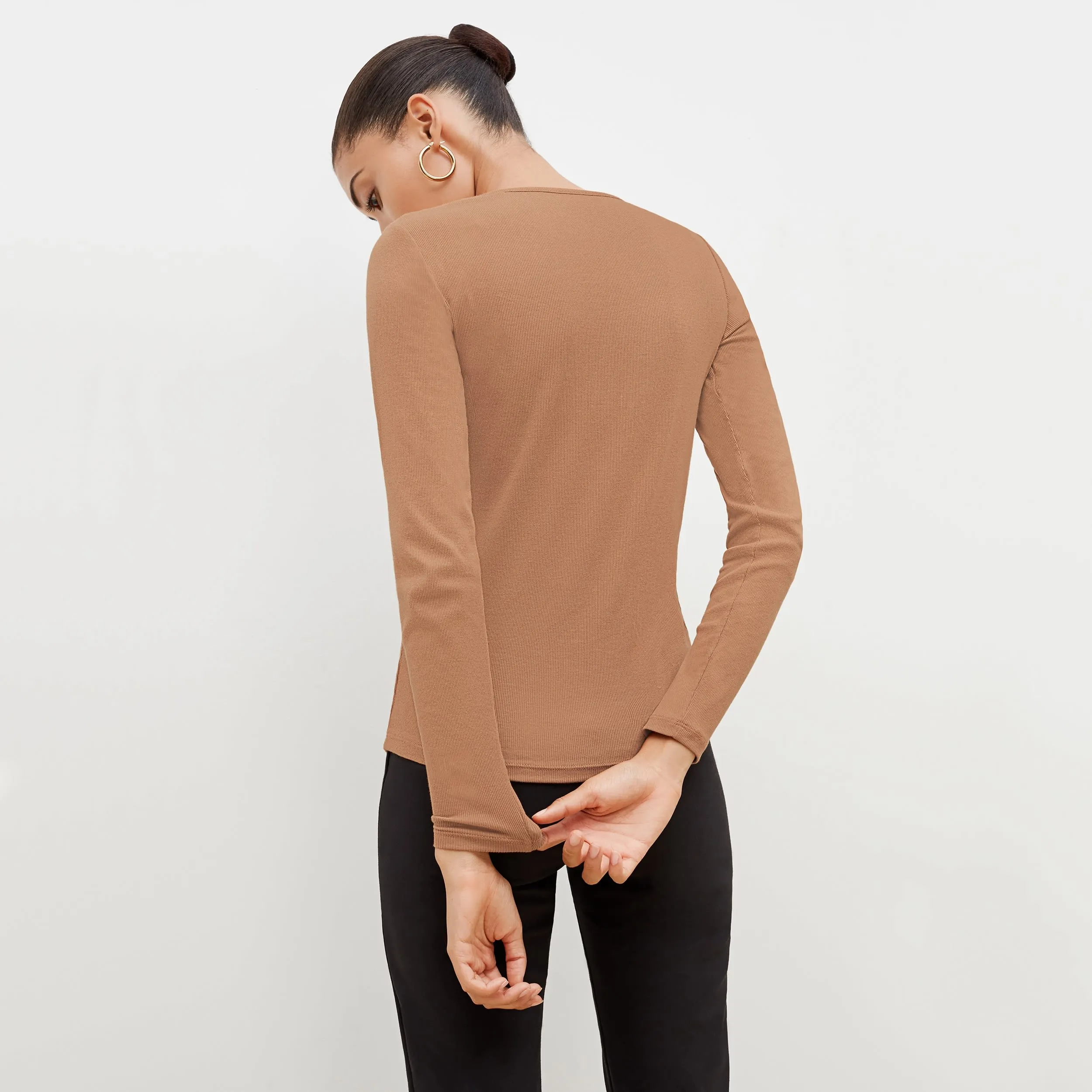 Marcia T-Shirt - Ribbed Pima Cotton :: Camel