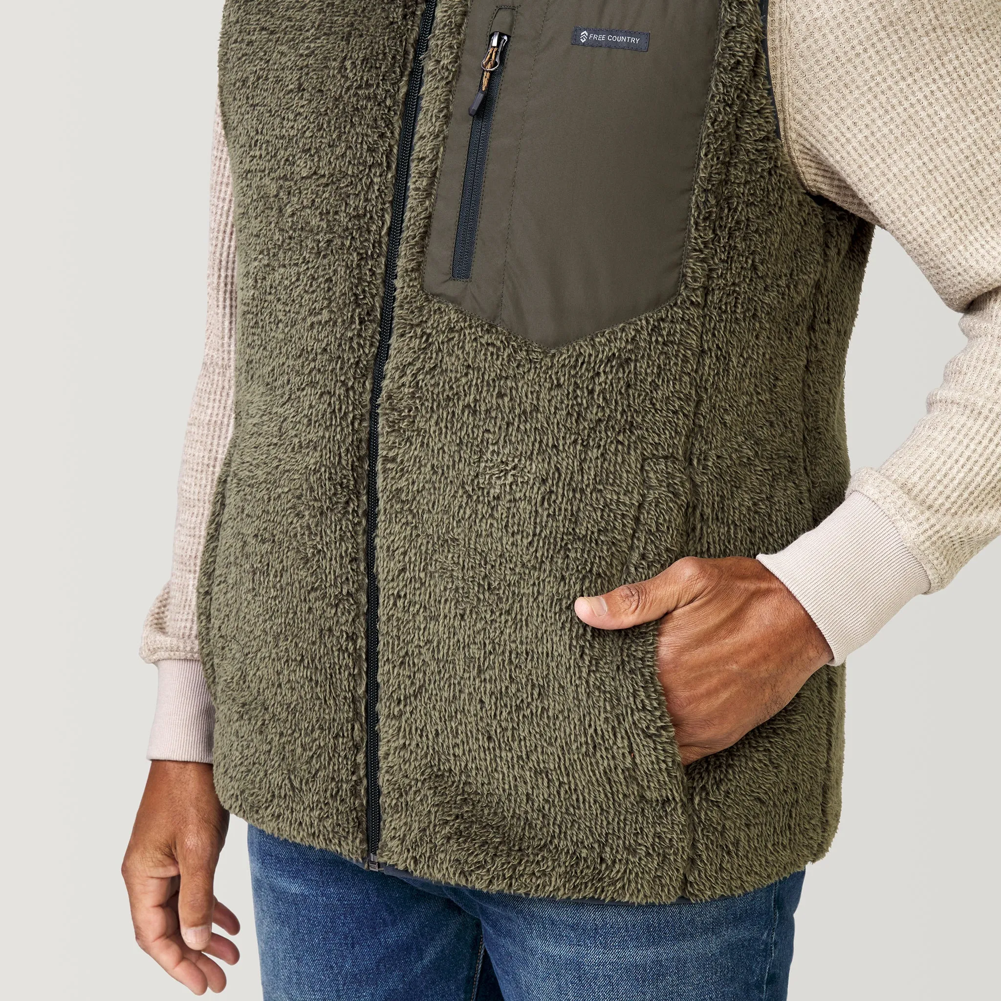 Men's Atlas Quilted Reversible Sherpa Vest