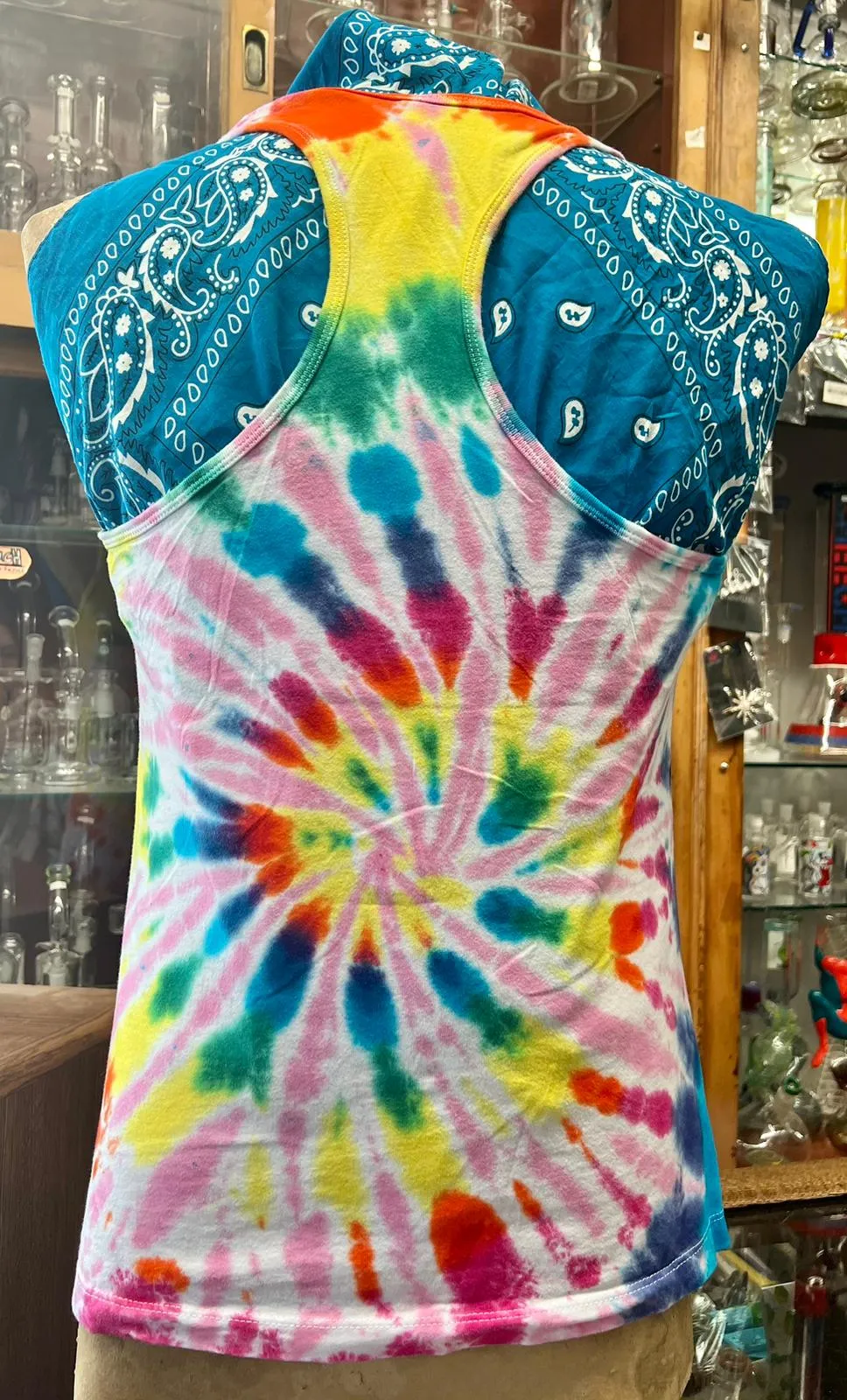 Rainbow Splash on White Tie-Dye Tank Top XL