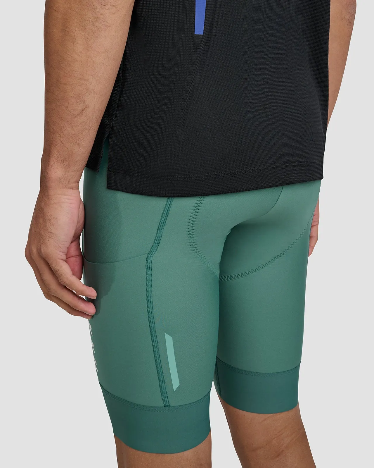 Sequence Ride Short