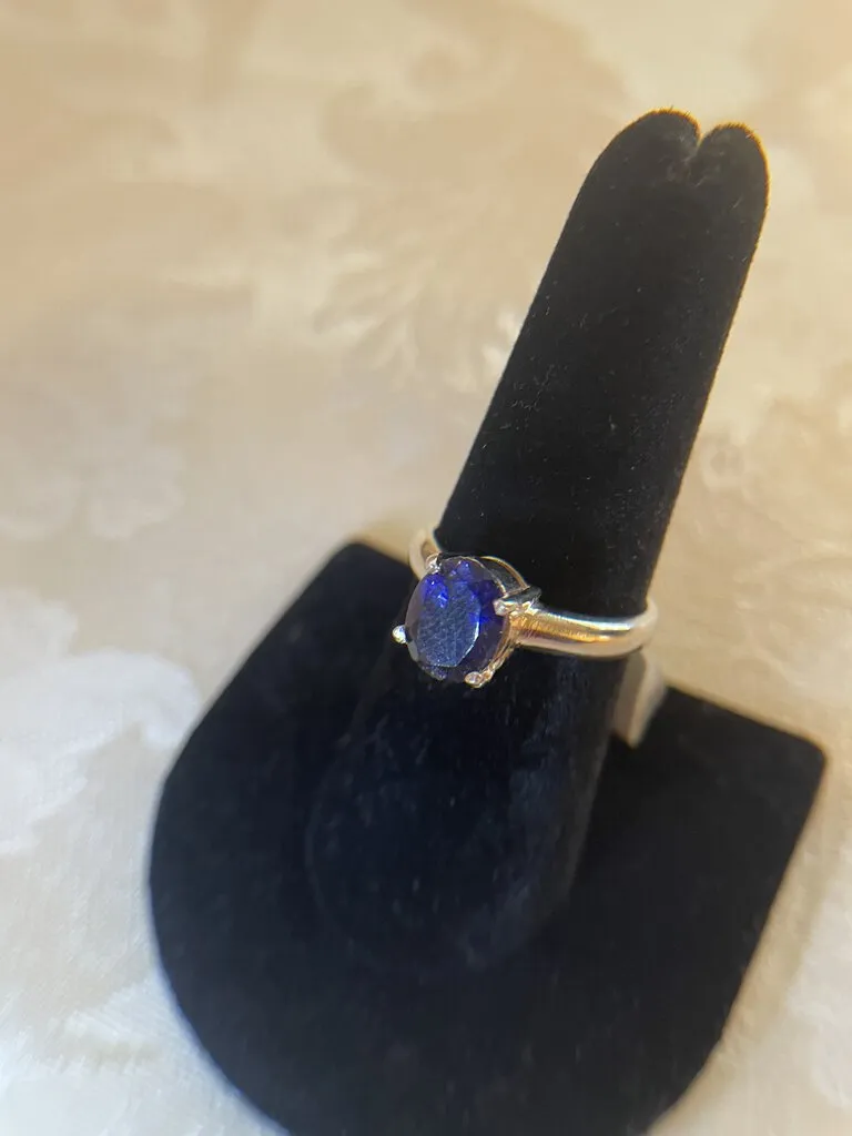 SS Deep Blue Topaz Solitare Ring Size 7