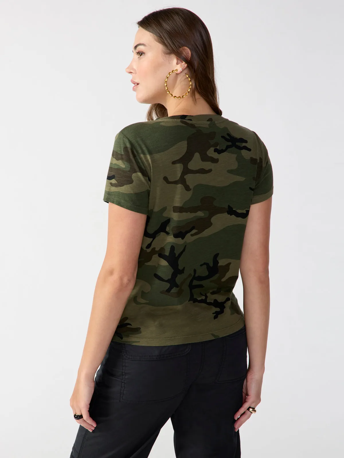 The Perfect Tee Hiker Camo