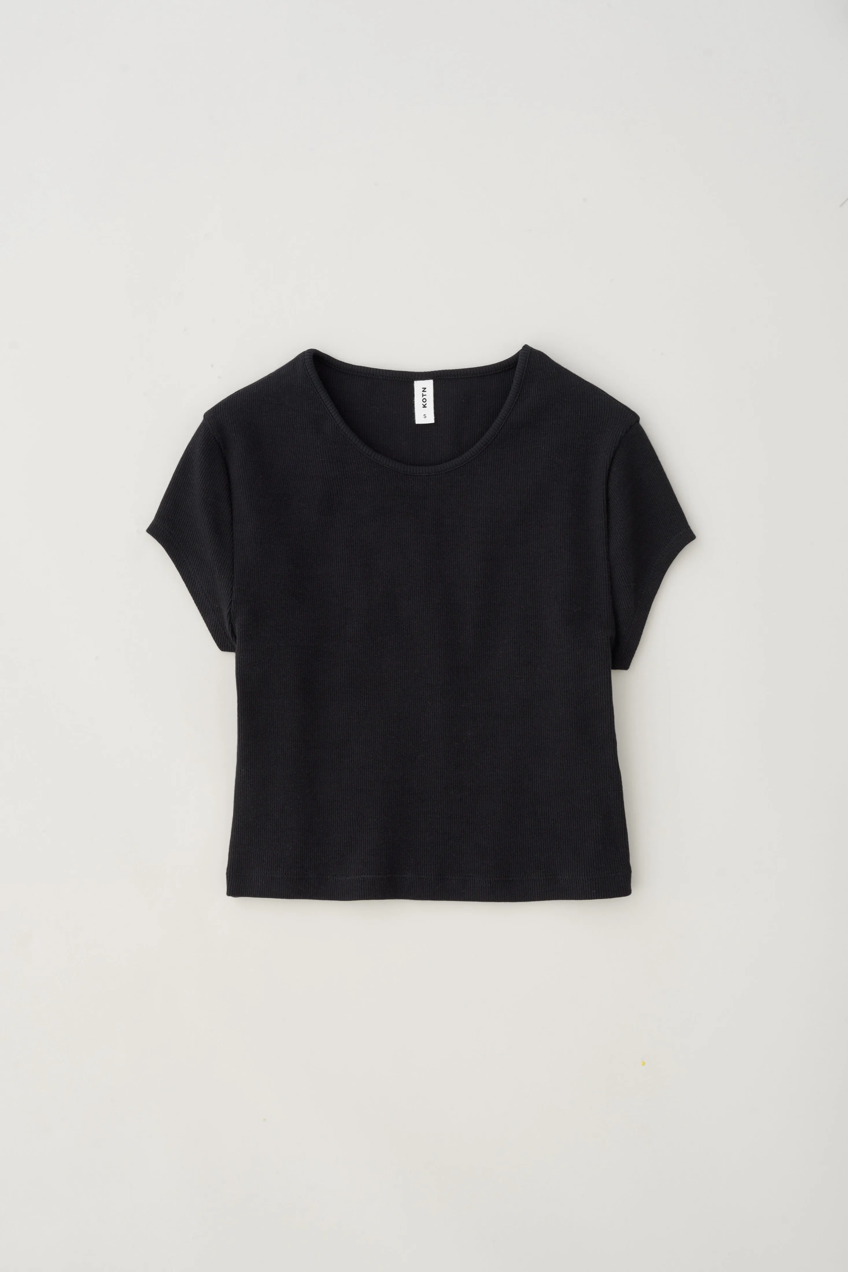 Women's Crop 90s Tee in Black