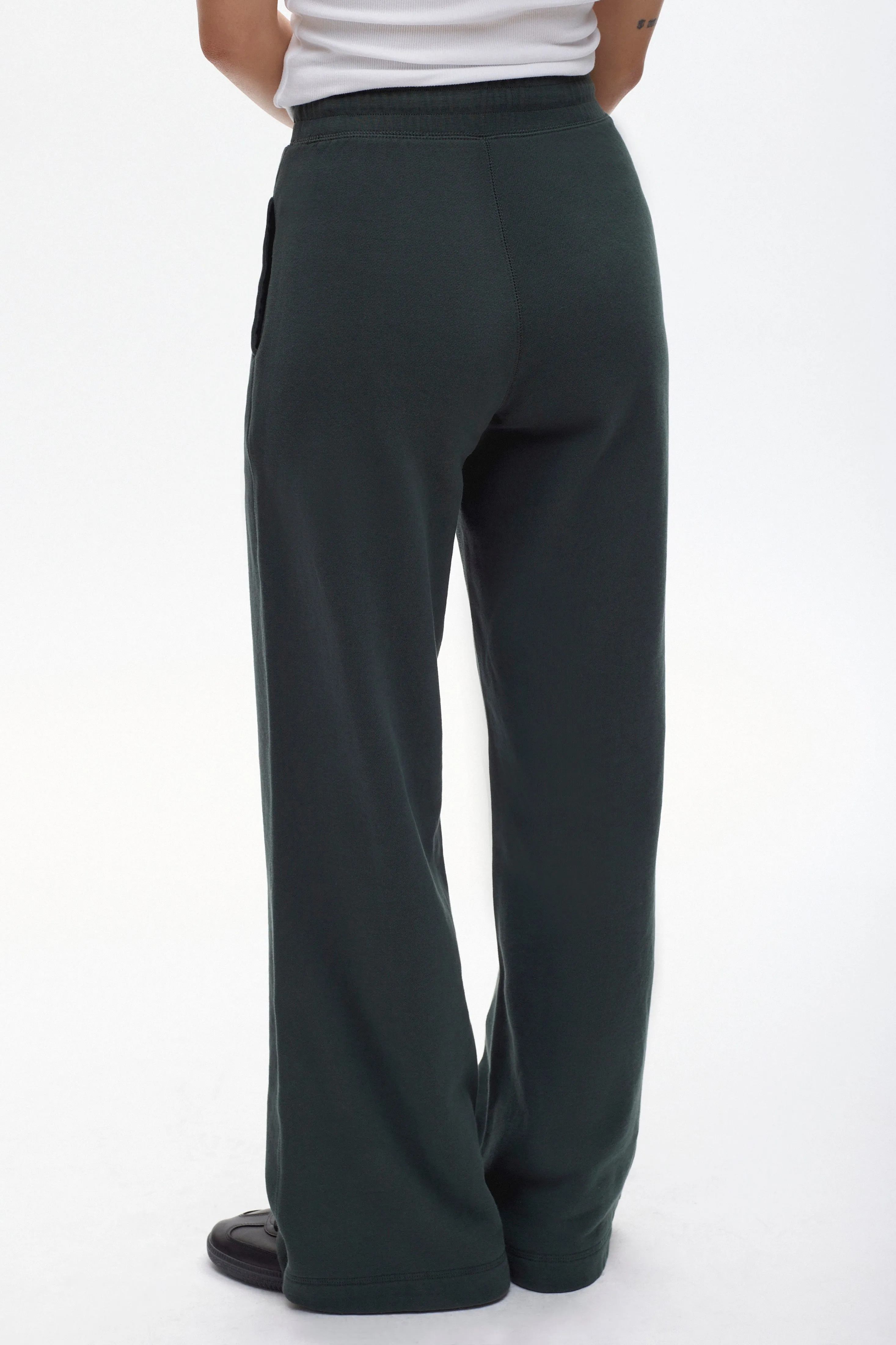 Women's Wide Leg Sweatpant in Racing Green